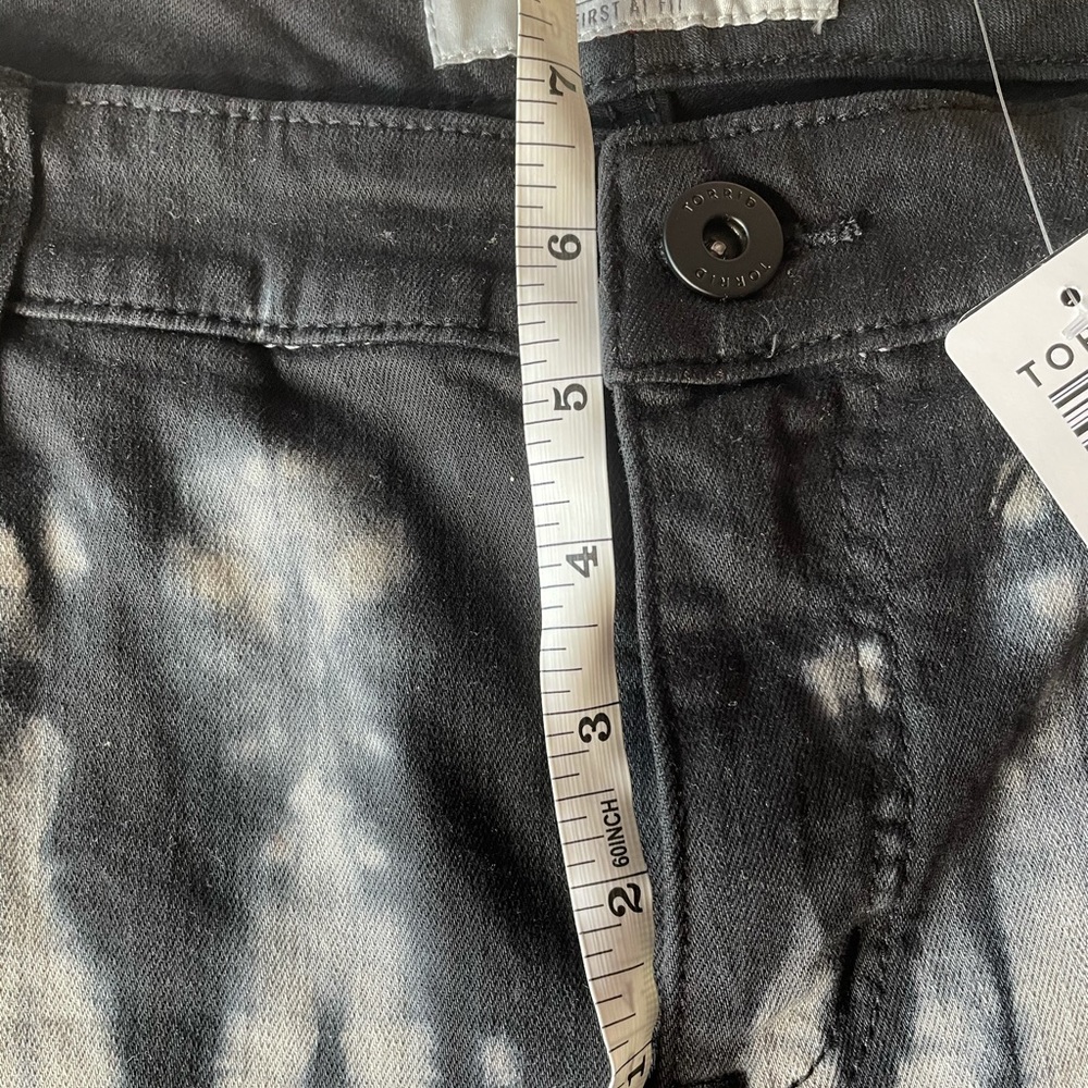 Torrid Vintage Stretch Black Tie Dye Shorts - Picture 5 of 15